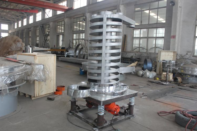 安装垂直振动提升机时要注意哪些